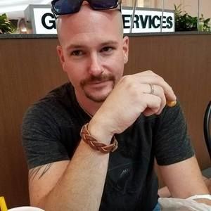 Meet your Posher, Daniel